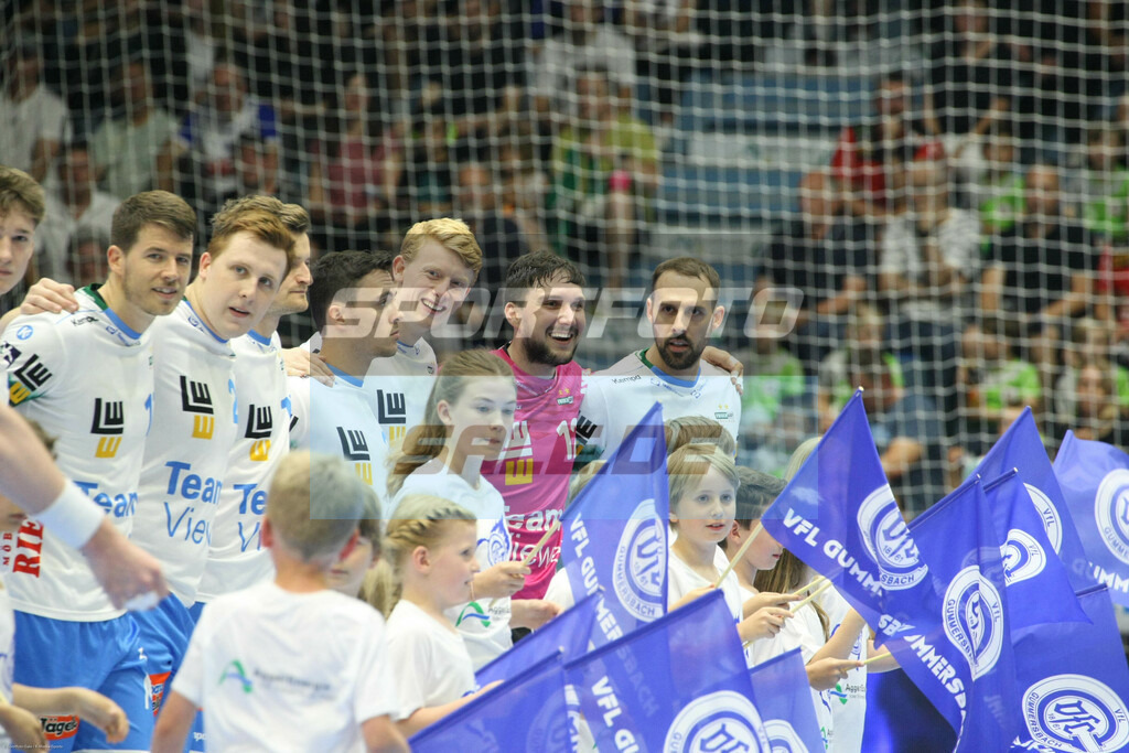 VFL Gummersbach -  FrischAuf Göppingen | Danierl Rebmann (lila Trikot) - © Sportfoto-Sale (MK) - Realisiert mit Pictrs.com