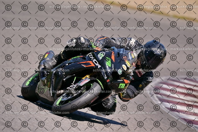 26bt04-0868 | markuskiefer.com - Realisiert mit Pictrs.com