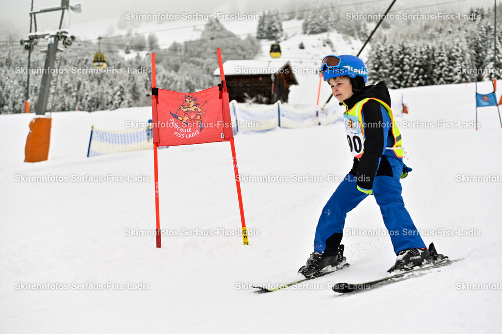 SRF_20.02.2026_0364 | Skirennfotos,Serfaus,Fiss,Ladis,Kinderskirennen,Winter,Tirol,Oberland,skirace,SFL,feelfree,weil wir's genießen,ski,Ski,skifahren,Sonnenplateau, - Realisiert mit Pictrs.com