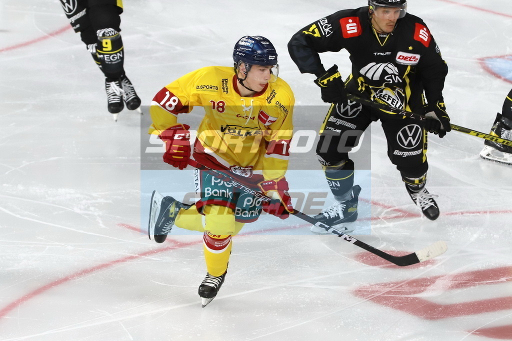 Dennis Mensch - DEG | Dennis Mensch - DEG - Realisiert mit Pictrs.com