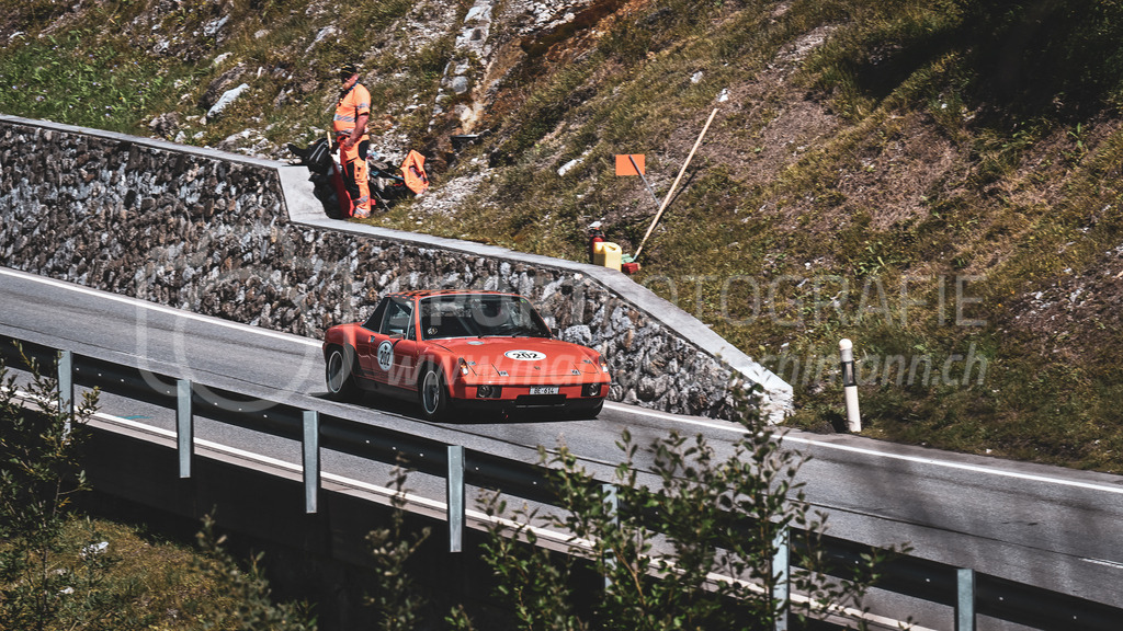 19. Arosa ClassicCar 2023 - 2. September 2023 | 19. Arosa ClassicCar 2023
Arosa, Schweiz
Gautschi Rolf aus Aegerten mit der Startnummer 202 in einem Porsche 914-6 GT, Jahrgang 1970, in der Klasse Classic Trophy.
@arosaclassiccar, @arosa.official, #arosaclassiccar, #arosa, #76curves, #classiccar
Bild: Sportfotografie Markus Aeschimann | www.markus-aeschimann.ch - Realisiert mit Pictrs.com
