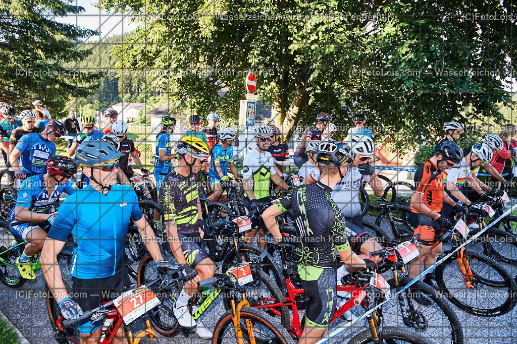 DS_9029_GRANITBEISSER_Start-Extreme | (C)FotoLois.com, Alois Spandl, 28. GRANITBEISSER Mountainbike-Marathon in St. Georgen am Walde, Sa 3. Sept. 2022.