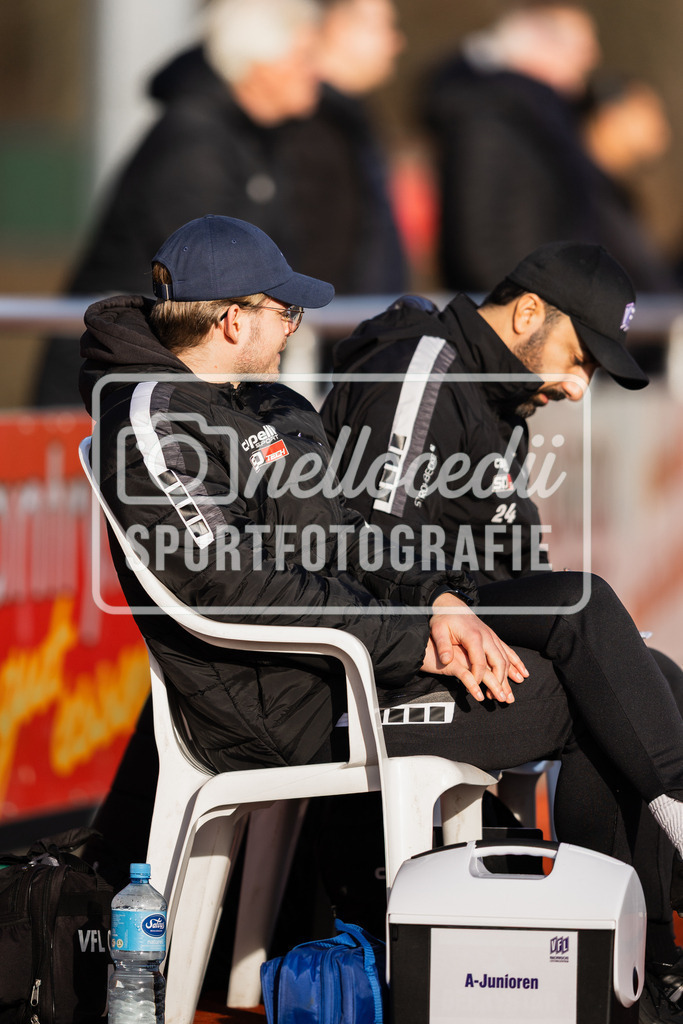 Fußball I Herren I Saison 2025-2026 I Freundschaftsspiel I VFL Osnabrück A-Junioren - JFV Bremen-044 | Trainerteam VFL Osnabrück A-Junioren - Realisiert mit Pictrs.com