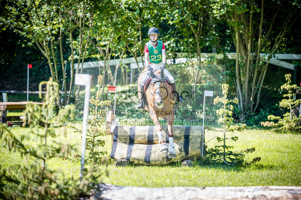 Vielseitigkeitsturnier Melle Oldendorf | Entdecke hochwertige Reitturnierfotos von Foto Oger. Professionell, emotional und authentisch – jetzt Lieblingsmomente im Shop bestellen.Deutschlandweite Turnierfotografie. - Realisiert mit Pictrs.com