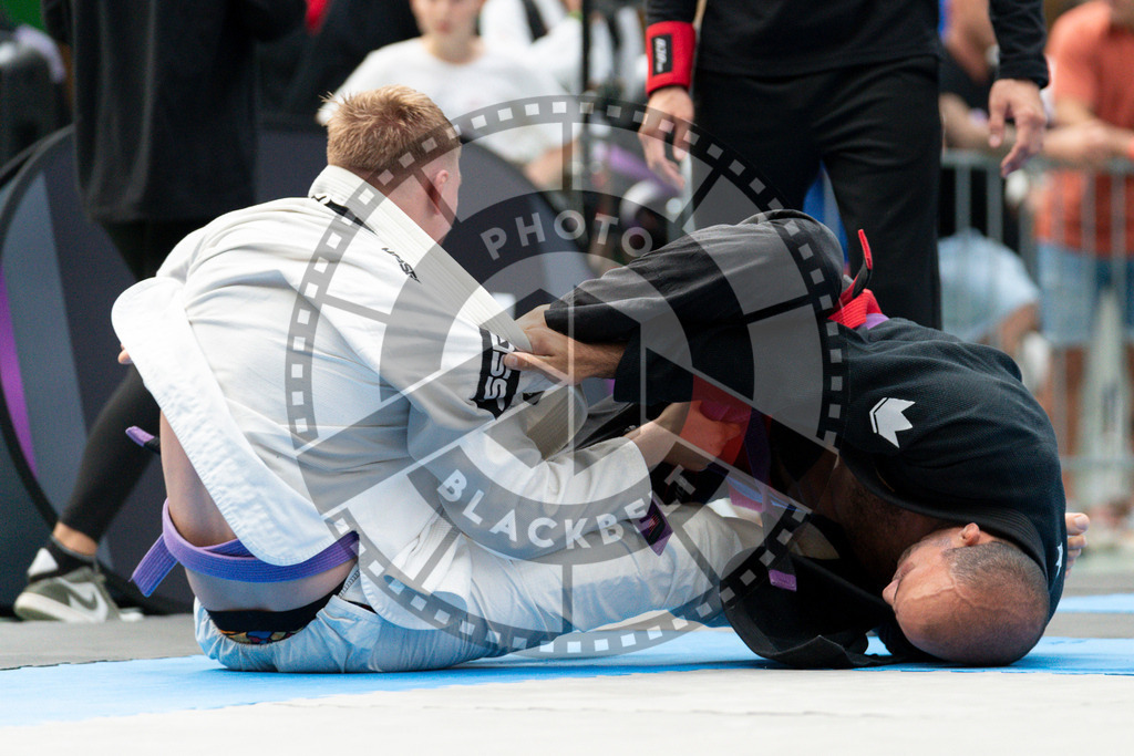 20240908PBB3443 | Athletes compete during the AJP Hamburg competition on September 8, 2024 in Hamburg, northern Germany.