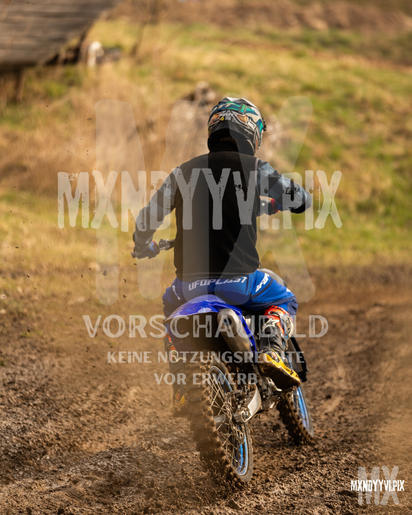866A0597 | mxndyyvipix