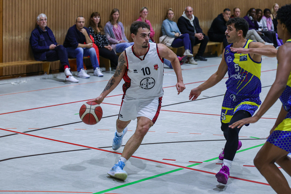 Regio BAYER GIANTS vs SV Haspe 70-27 | Fotos von Basketballspielen aus dem Raum NRW fotografiert von Gero Mueller-Laschet und Daniel Schaefer - Realisiert mit Pictrs.com