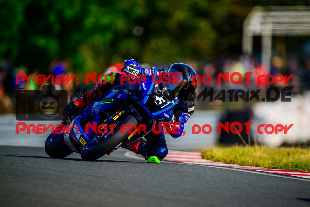 MaZZes_FotoMatrix_240726_6007705_6161 | R7