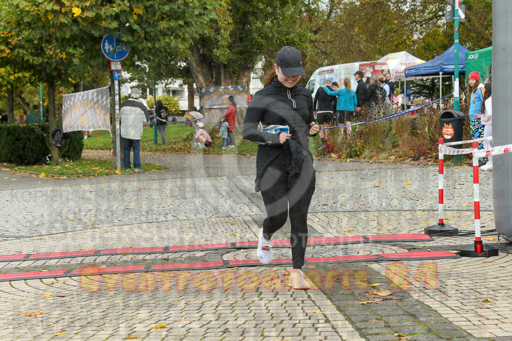 241020_1040_EX1_9843 | Sportfotografie im Rhein-Sieg Kreis, Köln, Bonn, NRW, Rheinland Pfalz, Hessen, etc. Unser Tätigkeitsfeld umfasst den Laufsport vom Volkslauf über den Marathon, Duathlon, Triathon bis zum Ultralauf wie Kölnpfad Ultra oder Schindertrail.