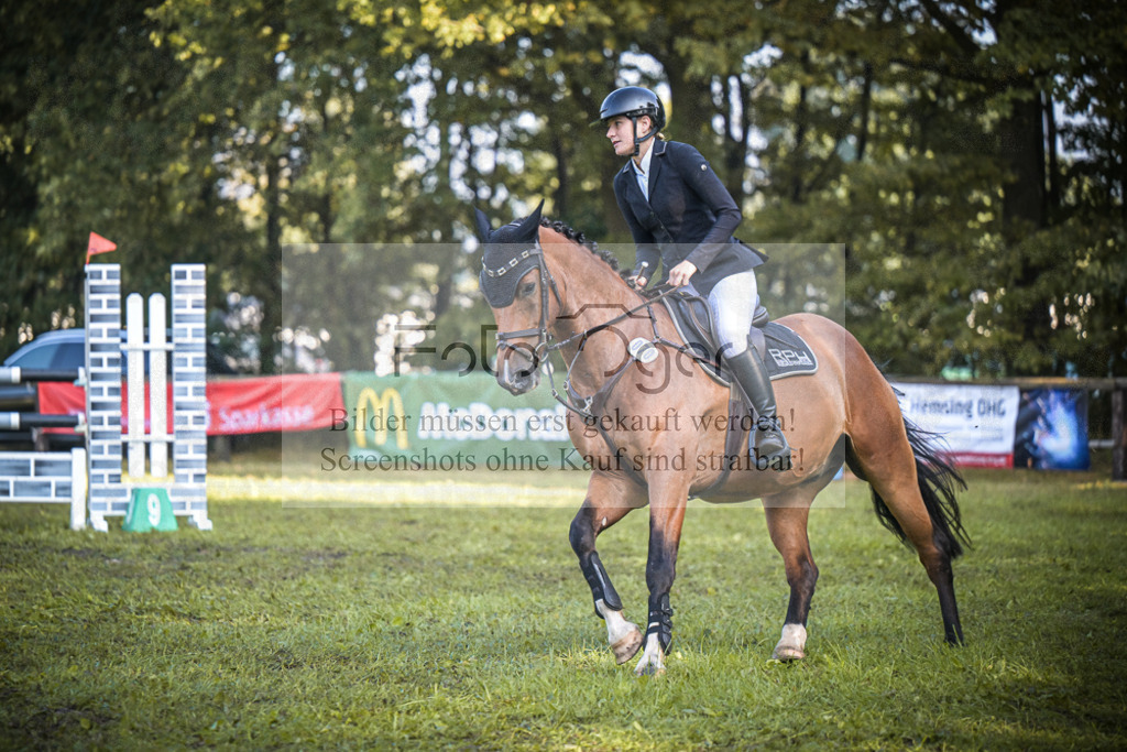 DOS_0662 | Entdecke hochwertige Reitturnierfotos von Foto Oger. Professionell, emotional und authentisch – jetzt Lieblingsmomente im Shop bestellen.Deutschlandweite Turnierfotografie. - Realisiert mit Pictrs.com