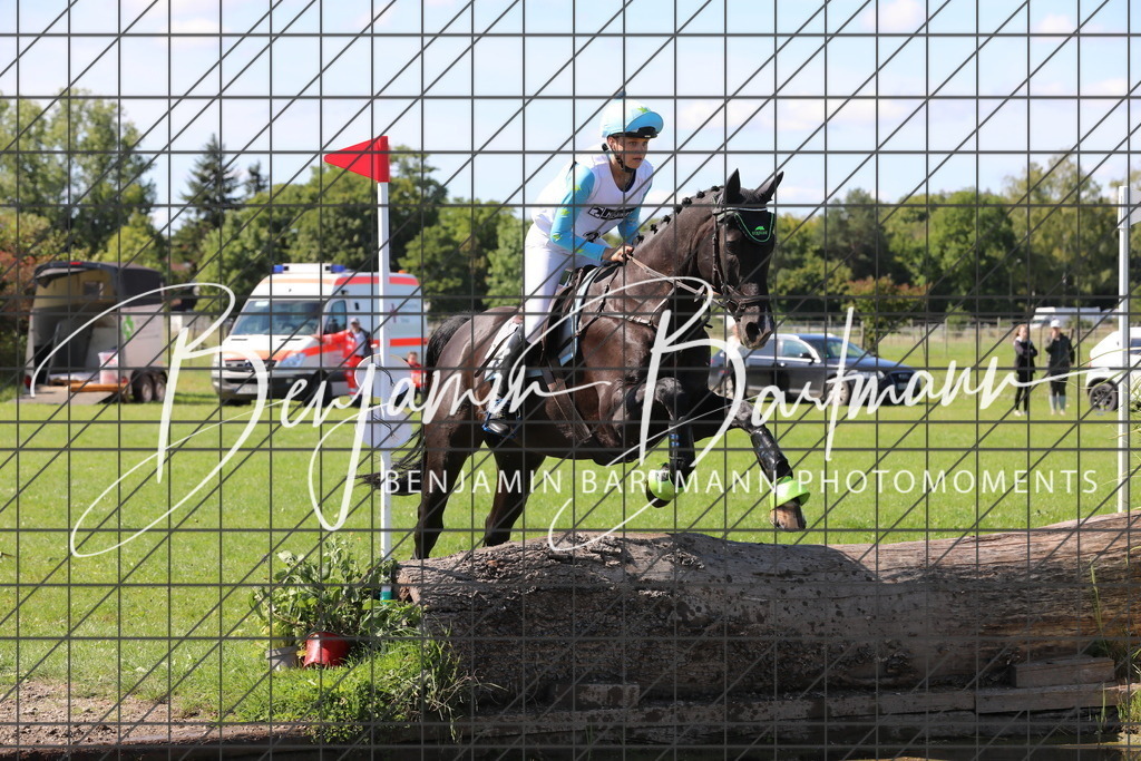 AZ2A0221 | Benjamin Bartmann Photomoments