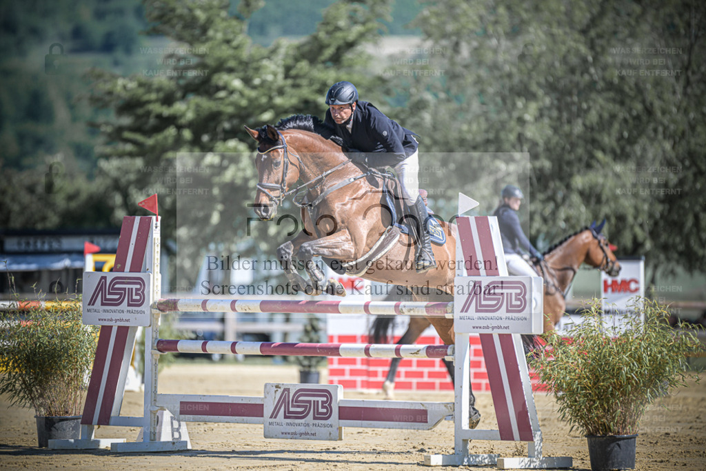 20240512-DOS_3900 | Entdecke hochwertige Reitturnierfotos von Foto Oger. Professionell, emotional und authentisch – jetzt Lieblingsmomente im Shop bestellen. - Realisiert mit Pictrs.com