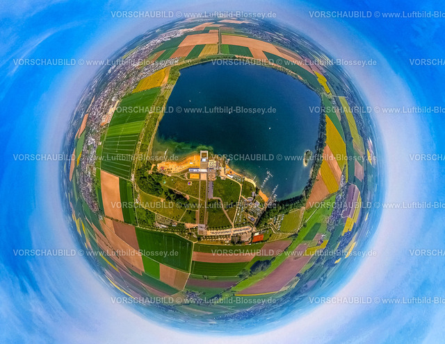 Zuelpich240590119SeeParkZuelpich | Luftbild, Zülpicher See, Wassersportsee und Seepark, Badestrand umgeben von Wiesen und Feldern, Erdkugel, Fisheye Aufnahme, Fischaugen Aufnahme, 360 Grad Aufnahme, tiny world, little planet, fisheye Bild, Zülpich, Nordrhein-Westfalen, Deutschland