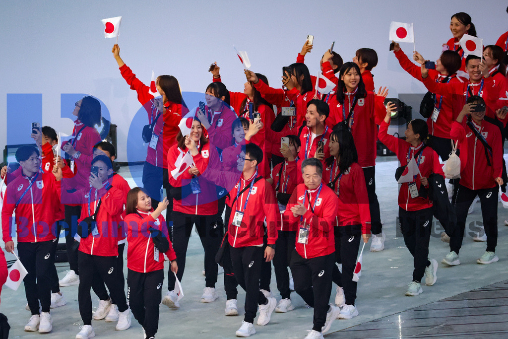 SES_TTGOPC20250716-80 | bond - Realisiert mit Pictrs.com