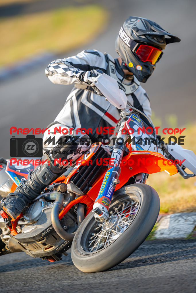 MaZZes-Fotomatrix-20260816-610203 | S2