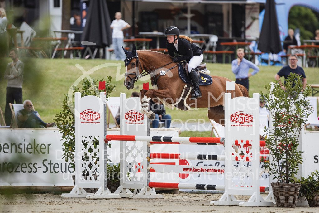 250710_BHO_Stil-L-1-113 | Deine schönsten Turniermomente als professionelle Fotos! Entdecke hochwertige Pferdesport-Fotografie im Online-Shop. Jetzt Fotos finden & bestellen!