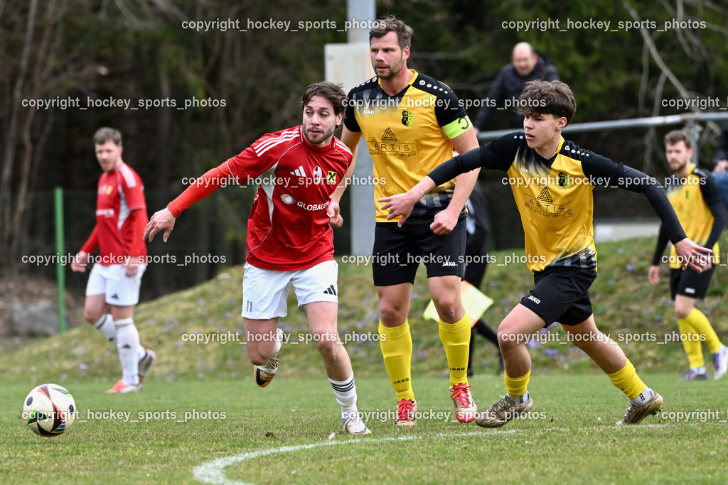 SV Arnoldstein vs. FC Union Sillian-Heinfels | #11 Pascal Brandstätter FC Sillian, #31 Roman Binter SV Arnoldstein, #16 Justin Galli SV Arnoldstein, SV Arnoldstein vs. FC Union Sillian-Heinfels, SV Arnoldstein vs. FC Union Sillian-Heinfels am 29.03.2026 in Arnoldstein (Waldparkstadion Arnoldstein), Austria, (Photo by Bernd Stefan)