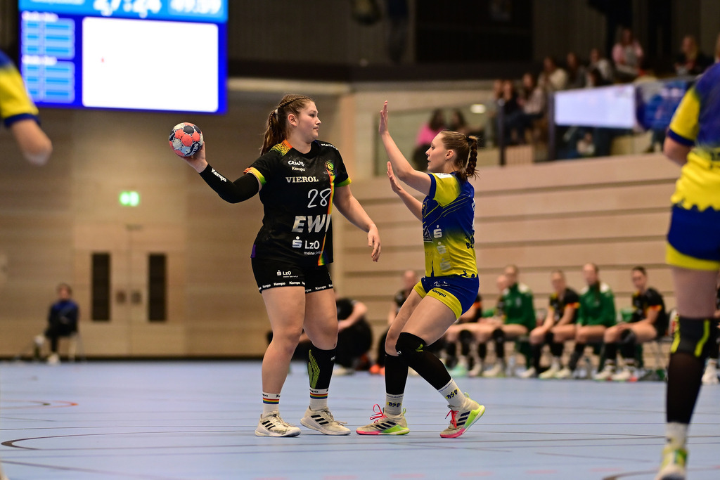 Handball I Juniorinnen I Saison 2025-2026 I JBLH wA I 6. Spieltag I Buxtehuder SV - VfL Oldenburg | Der Sportfotograf. - Realisiert mit Pictrs.com