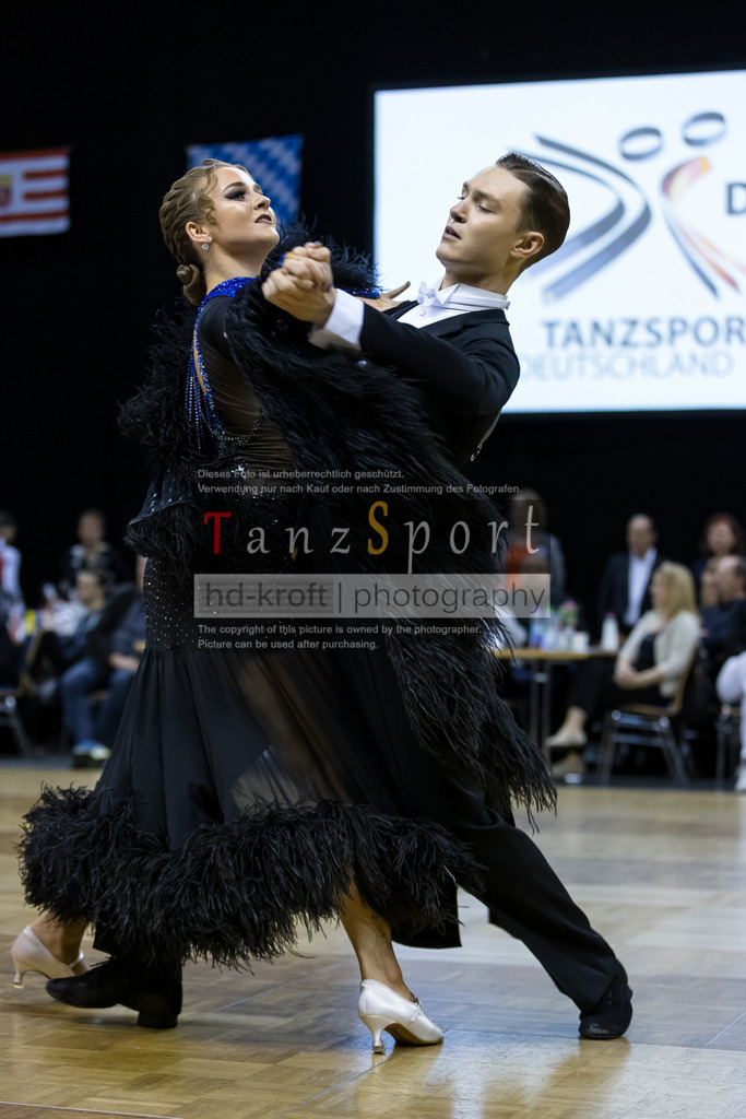 20241102_DC_HGR_Std_09314 | Tanzsportbilder, Standardtanz, Lateintanz, WDSF, DTV, LTVB, dancecomp, goc, hessen tanzt, blaues band der spree, walzer, tango, wiener walzer, slowfox, quickstepp, samba, rumba, cha-cha-cha, paso doble. jive, hd-kroft photography, turniertanzsport