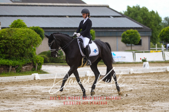 DKP40516 | Turniersportfotografie; Pferdefotografie; Dressurfotografie