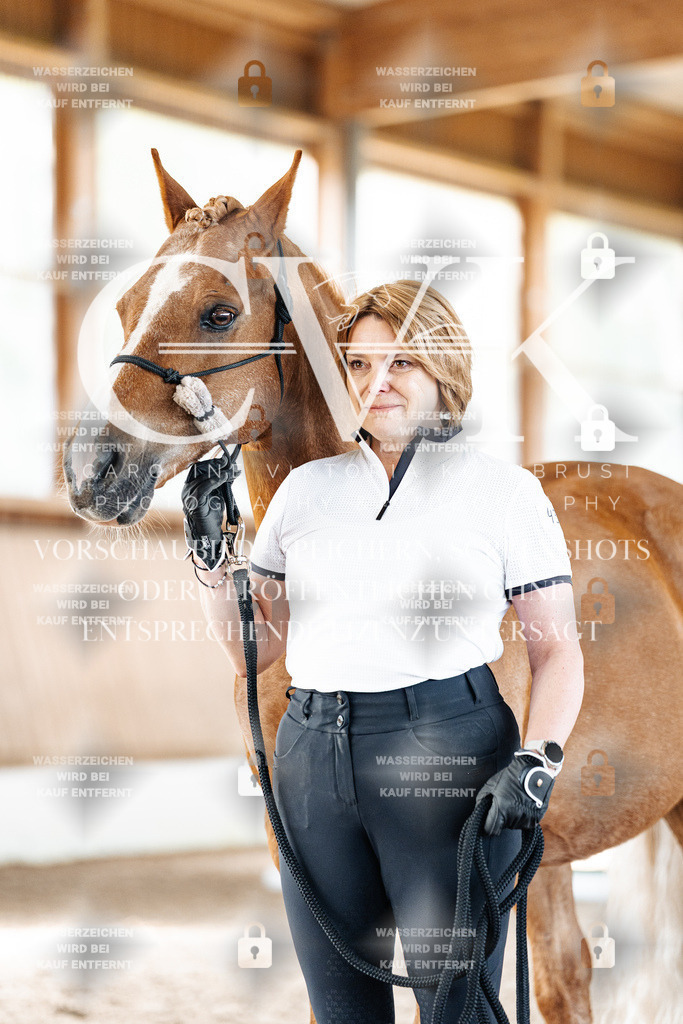 CK905639 | Turnierfotografie Pferdefotografie Trier Rheinland-Pfalz Pferdesport Reitsport Tierfotografie Sportfotografie Pferdevideo Pferdevideografie Equestrianvideography equestrianphotography  - Realisiert mit Pictrs.com