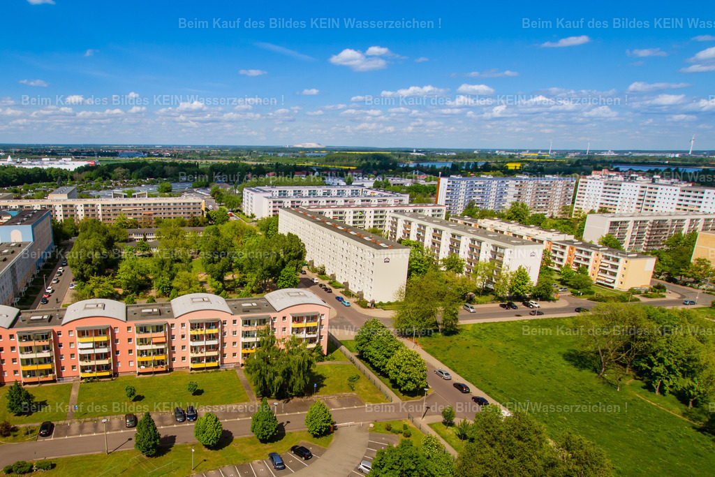 Magdeburg MWG Nord Helene-Weigel Picassostraße-2878 | Die Magdeburger Platte® - das sind die schönsten Luftbilder von Magdeburg & Sachsen-Anhalt auf Acryl, Leinwand oder zum Download. Das ist Luftbildfotografie & Luftbildaufnahmen mit Drohne & Flugzeug.  - Realisiert mit Pictrs.com