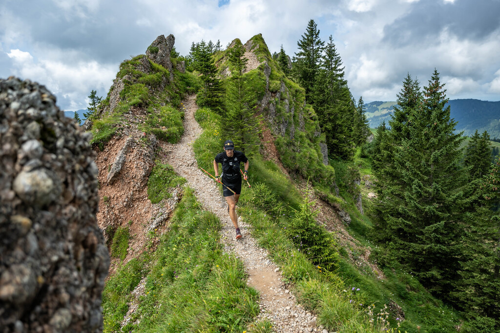 35. Gebirgsmarathon | 35. Gebirgsmarathon 2024 am 03.08.2024 in Immenstadt. Einer der anspruchsvollsten​und ältesten Bergläufe​Deutschlands im Naturpark Nagelfluhkette!(Foto: Dominik Berchtold/www.dberchtold.com)Instagram: @d_berchtold_foto 