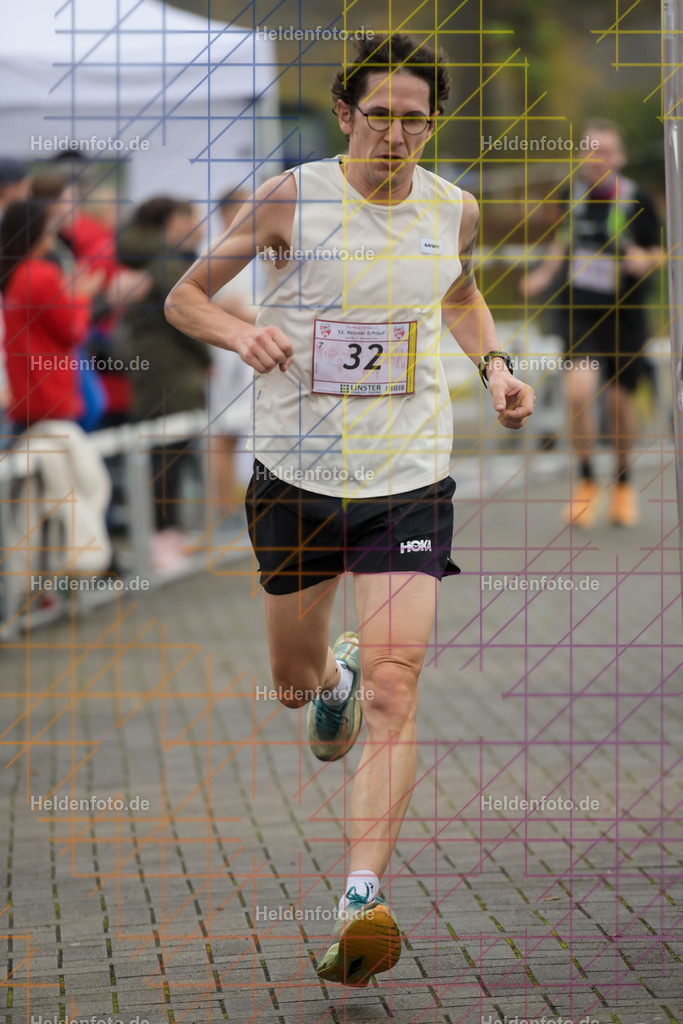 Neusser Erftlauf 2025  | 15km Neusser Erftlauf 2025 Foto: Heldenfoto.de