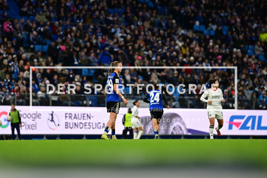 Fußball I Frauen I Saison 2025-2026 I Bundesliga I 8. Spieltag I Hamburger SV - Eintracht Frankfurt I 28421 | Der Sportfotograf. - Realisiert mit Pictrs.com