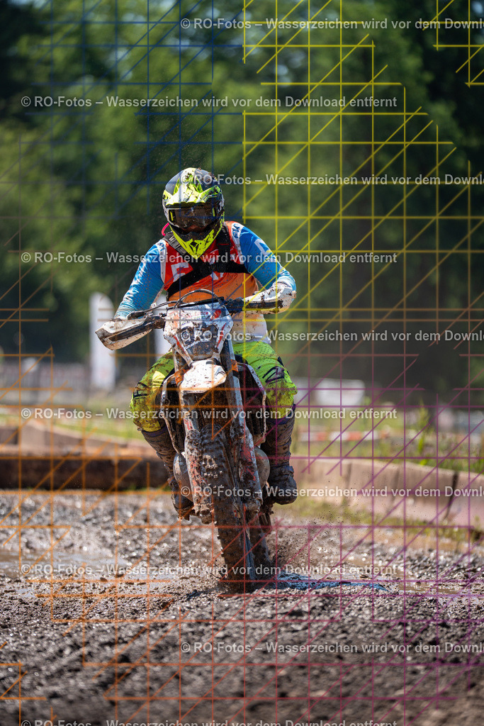1 Lauf Schlüchtern IGE 2026-540 | Sportfotografie von RO-Fotos: Motorsport, Motocross, Enduro, Laufveranstaltungen und Triathlon. Professionelle Fotos von Sportlern und Events. - Realisiert mit Pictrs.com