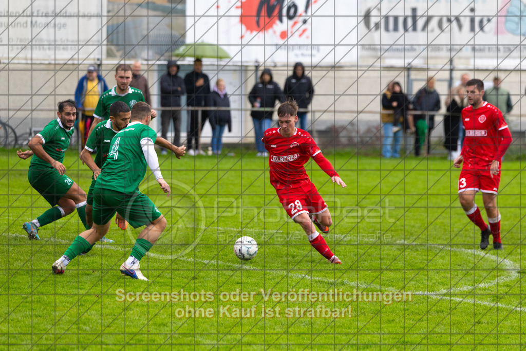 20261011_154514_0240_(c)_by_PhotoPeet | #,KSG Eislingen (grün) vs. 1.FC Donzdorf (rot), Fußball, Bezirksliga - Bezirk Neckar/Fils, 07. Spieltag, Saison 2026/2027, Rasensportplatz, Albstraße 69, 73054 Eislingen, 11.10.2026 - 15:00 Uhr,Foto: PhotoPeet / Sport- &amp; Eventfotografie / Peter Harich