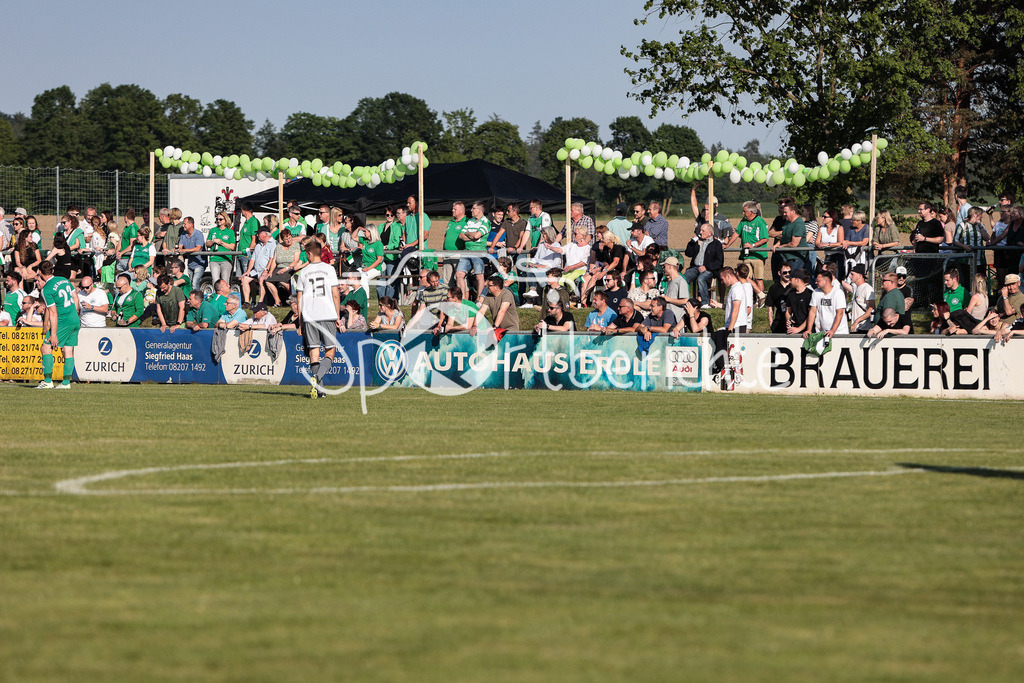 DJK Stotzard - SV Hammerschmiede | Professionelle Sportfotos aus den Bereichen Fußball, Eishockey, Handball und vieles mehr. Ob Sieg oder Niederlage