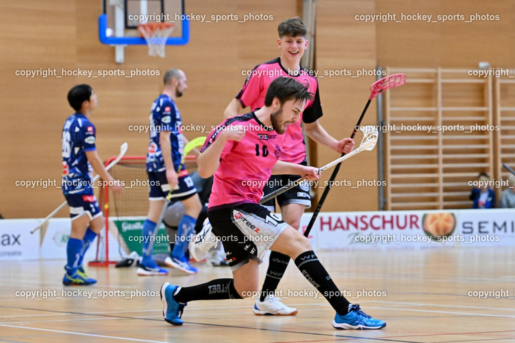 VSV Unihockey vs. Wiener Floorballferein 6.4.2024 | #10 Philipp Horn Wiener Floorballverein, #8 Maximilian Kuscher Wiener Floorballverein, VSV Unihockey vs. Wiener Floorballferein 6.4.2024, VSV Unihockey vs. Wiener Floorballferein  am 06.04.2024 in Villach (Ballspielhalle St. Martin), Austria, (Photo by Bernd Stefan)