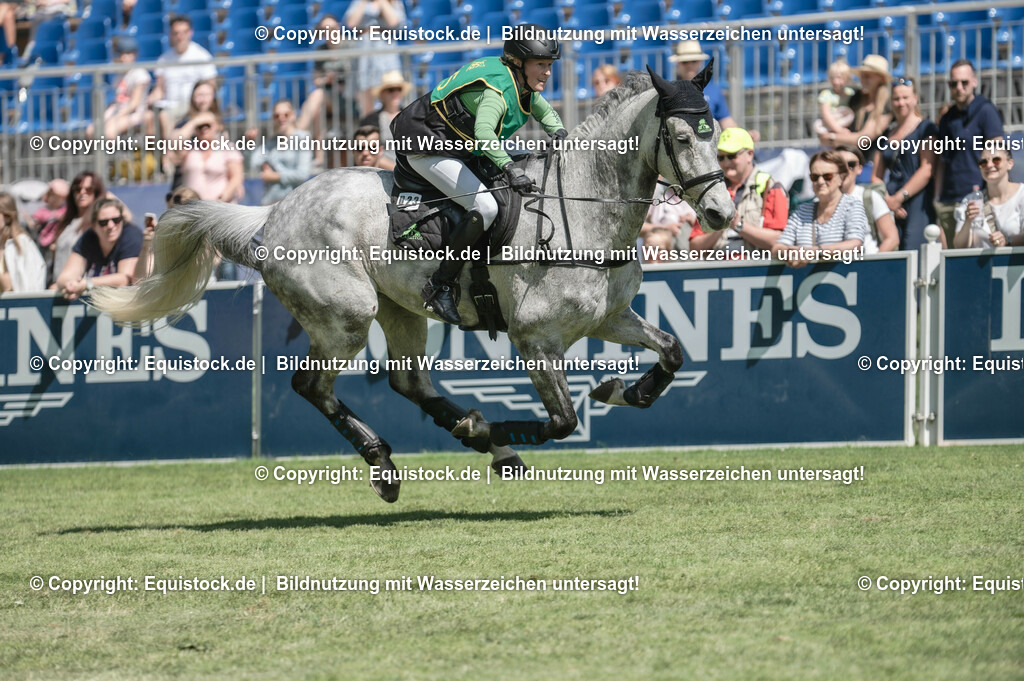 20230527_27_CCI4_Gelände_0203 | equistock