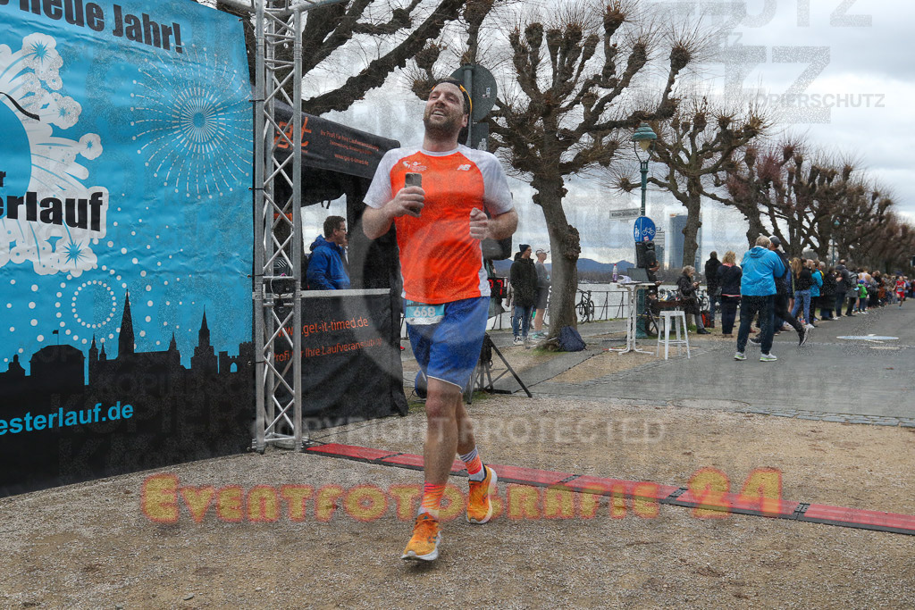 221231_1155_EV9_5028 | Sportfotografie im Rhein-Sieg Kreis, Köln, Bonn, NRW, Rheinland Pfalz, Hessen, etc. Unser Tätigkeitsfeld umfasst den Laufsport vom Volkslauf über den Marathon, Duathlon, Triathon bis zum Ultralauf wie Kölnpfad Ultra oder Schindertrail.