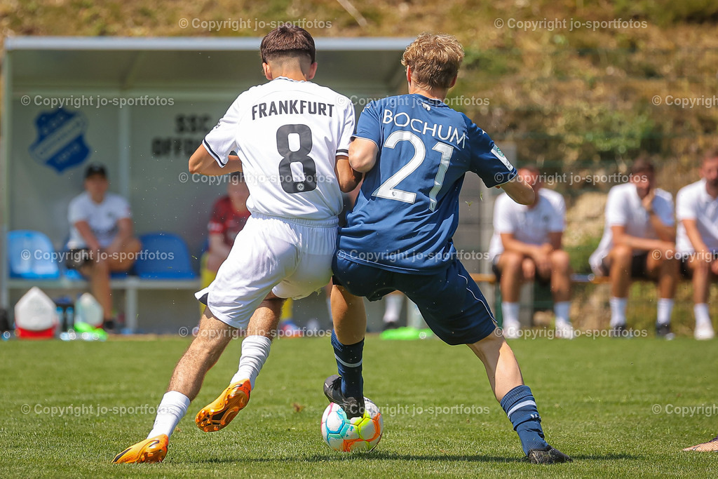 BQ3I5570 | 17.06.2023; Testspiel; Rasenplatz Offdilln; VfL Bochum U17 - Eintracht Frankfurt U17; Ergebnis: 3:1 (1:1)