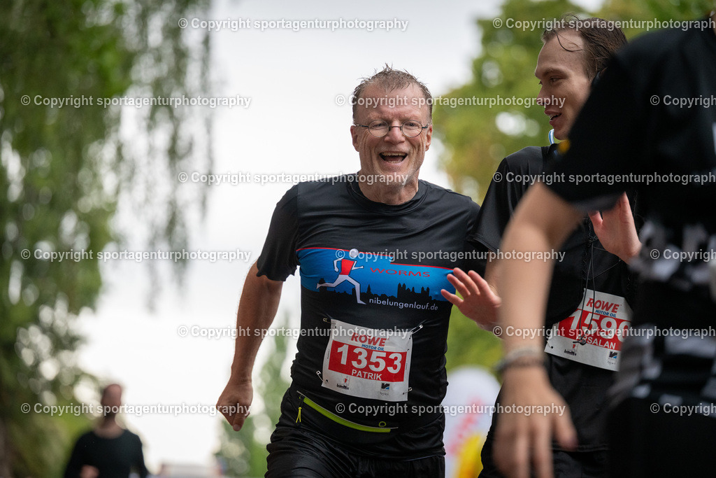 23. Wormser Nibelungenlauf | 10km Lauf + Walker - Realisiert mit Pictrs.com