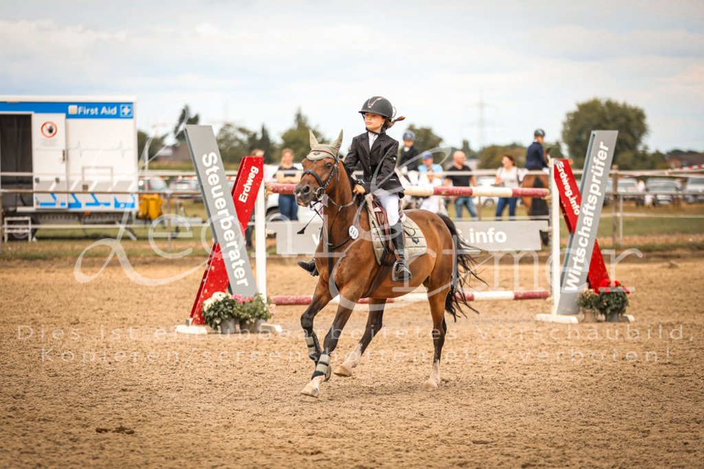 06.SoSpWB00345 | Leoni Ertmer Photography - Realisiert mit Pictrs.com