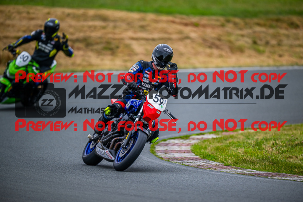 MaZZes_FotoMatrix_220723_1887 | TWIN