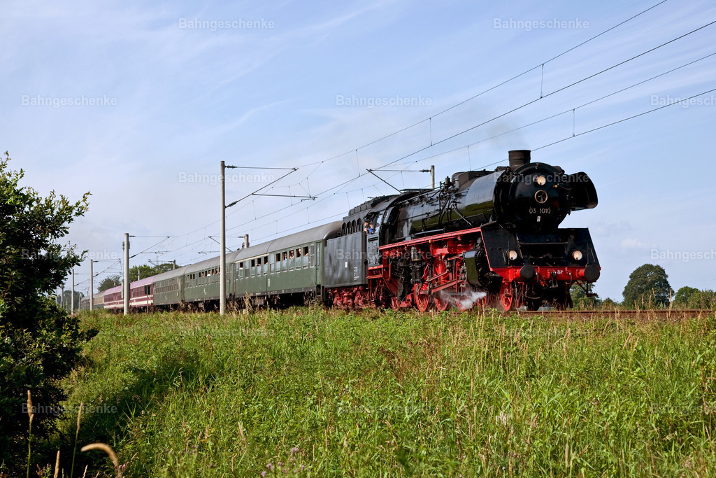 031010Heisterende3p100711 | Stöbern Sie durch einzigartige Aufnahmen und finden die perfekte Aufnahme für jeden Eisenbahnentheusiast! Stellen Sie sich aus einer Reihe von Möglichkeiten wie der Druck auf Leinwände, Fotoposter, Kalender oder Magnetfotos Ihr Geschenk zusammen - Realisiert mit Pictrs.com