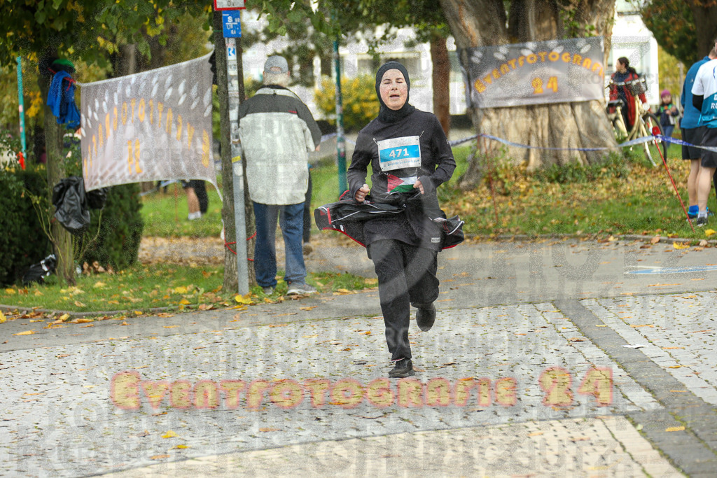 241020_1022_EX1_8997 | Sportfotografie im Rhein-Sieg Kreis, Köln, Bonn, NRW, Rheinland Pfalz, Hessen, etc. Unser Tätigkeitsfeld umfasst den Laufsport vom Volkslauf über den Marathon, Duathlon, Triathon bis zum Ultralauf wie Kölnpfad Ultra oder Schindertrail.