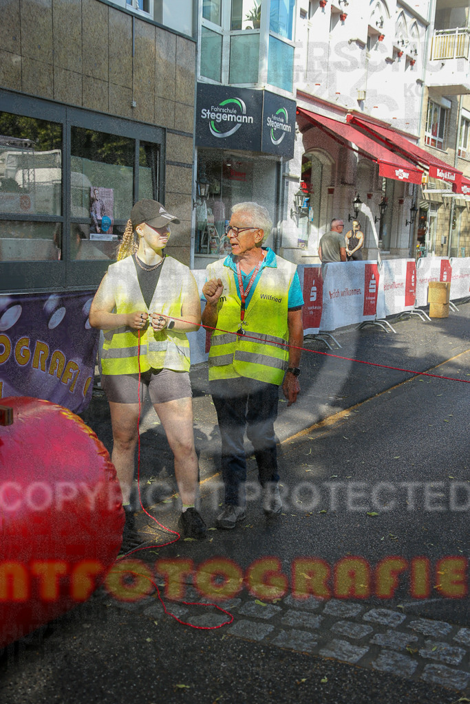250621_0911_EX1_1069 | Sportfotografie im Rhein-Sieg Kreis, Köln, Bonn, NRW, Rheinland Pfalz, Hessen, etc. Unser Tätigkeitsfeld umfasst den Laufsport vom Volkslauf über den Marathon, Duathlon, Triathon bis zum Ultralauf wie Kölnpfad Ultra oder Schindertrail.