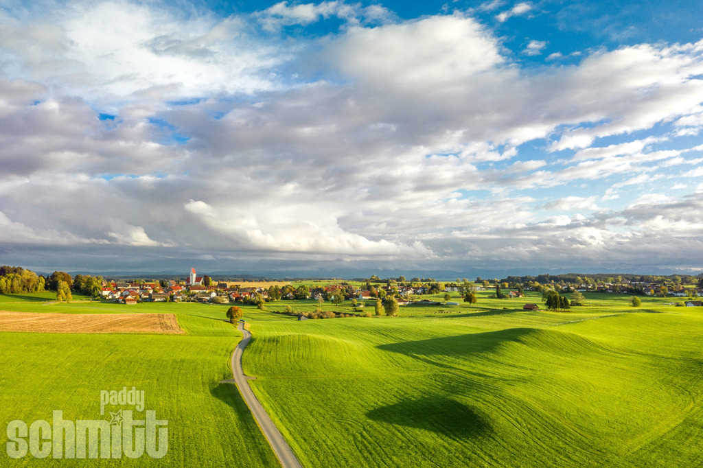 PS-Gebrazhofen-2026-01 | Entdecke die größte Bildgalerie der Region mit Fotografien aus dem Allgäu, der Bodenseeregion, Oberschwaben, dem Donautal und der Schwäbischen Alb. Landschaften, Luftaufnahmen und Reisefotografie als Wandbild und Fotokunst. - Realisiert mit Pictrs.com