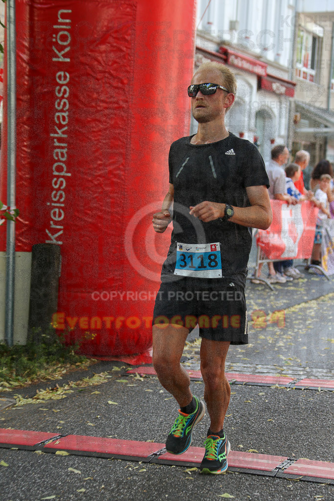 220625_1641_EX1_4862 | Sportfotografie im Rhein-Sieg Kreis, Köln, Bonn, NRW, Rheinland Pfalz, Hessen, etc. Unser Tätigkeitsfeld umfasst den Laufsport vom Volkslauf über den Marathon, Duathlon, Triathon bis zum Ultralauf wie Kölnpfad Ultra oder Schindertrail.