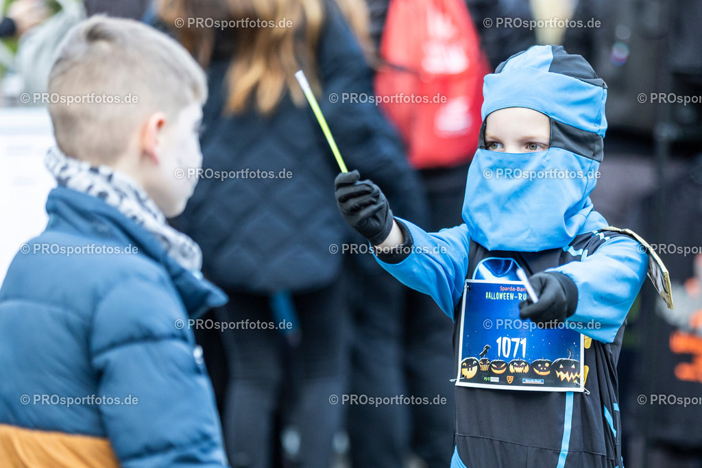 Sparda-Bank Halloween-Run Koeln 2023, 31.10.2023, Forstbotanischer Garten Rodenkirchen, Koeln | Impressionen vom Sparda-Bank Halloween-Run Koeln 2023, 31.10.2023, Forstbotanischer Garten Rodenkirchen, Koeln