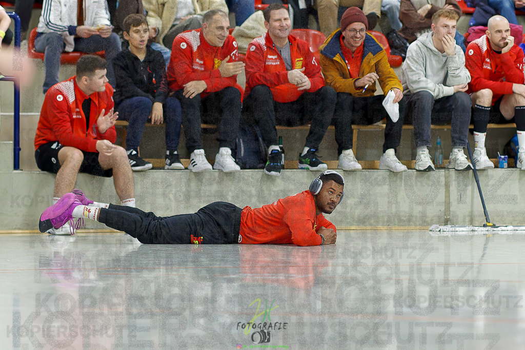 Frauen Regionalliga (HHV); HSG Wettenberg - TV Hüttenberg | Frauen Regionalliga (HHV); HSG Wettenberg - TV Hüttenberg am 06.12.2025 in Launsbach (Wettenberg) (Halle GS Launsbach (Wettenberg))Photo © 2025 - Jörg Heinrich - Realisiert mit Pictrs.com