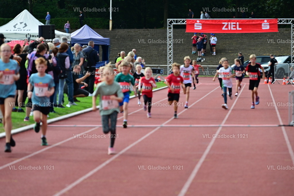 2026-08-23_Sparkassenlauf_1K5_RM_000174 | Die Fotografen - Realisiert mit Pictrs.com