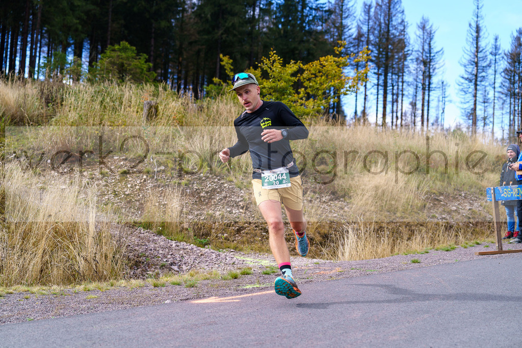 Herbstlauf 2024 | Rennsteig-Herbstlauf von Neuhaus am Rennweg nach Masserberg am 6. Oktober 2024
