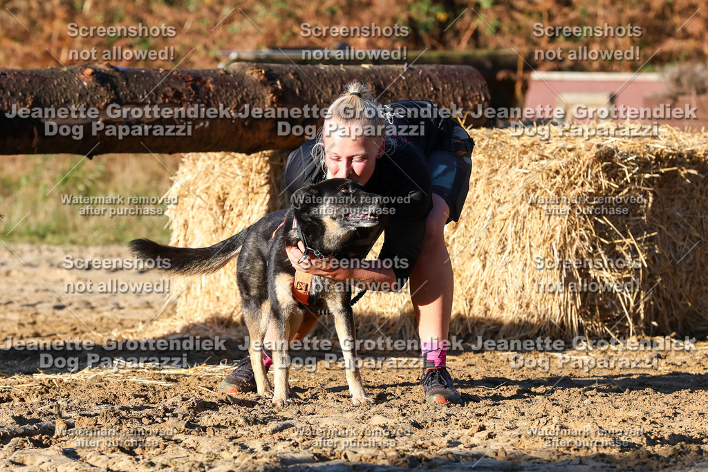 Dog Paparazzi - Strongdog 10-25-1151 | Dog Paparazzi Jeanette Grottendiek Fotografie & Videografie - Realisiert mit Pictrs.com