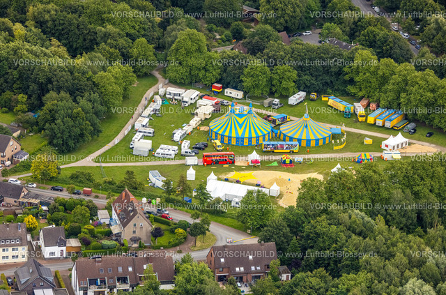 Bottrop240701264 | Luftbild, Kinderferiencircus Casselly, Zirkuszelt auf dem Festplatz Donnerberg, Süd-West, Bottrop, Ruhrgebiet, Nordrhein-Westfalen, Deutschland